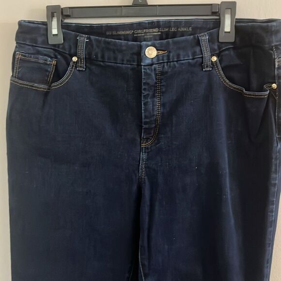 Chico's Dark Blue So Slimming Girlfriend Slim Leg Ankle Jeans - Picture 8 of 10